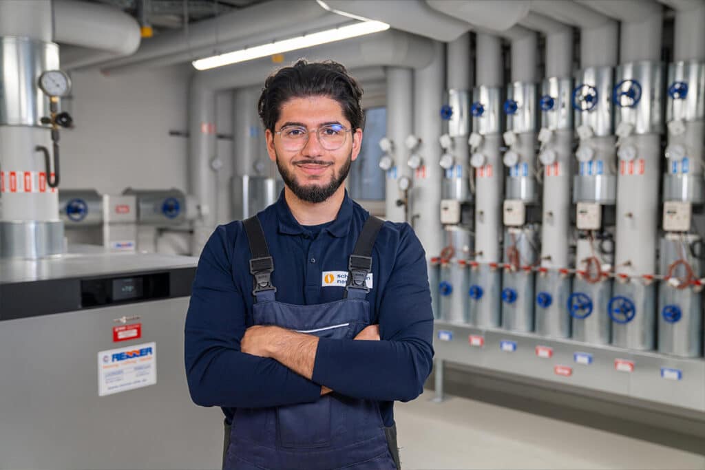 Portrait eines lächelnden Ingenieurs